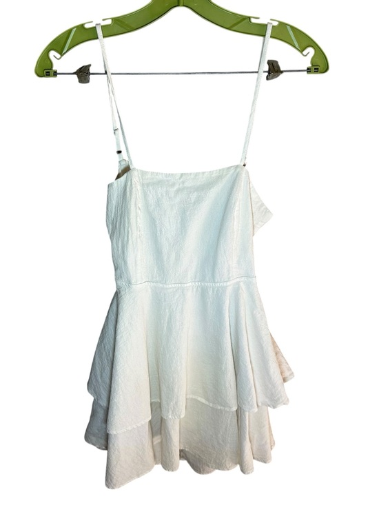 Dresses & Skirts - White tiered mini dress size XS